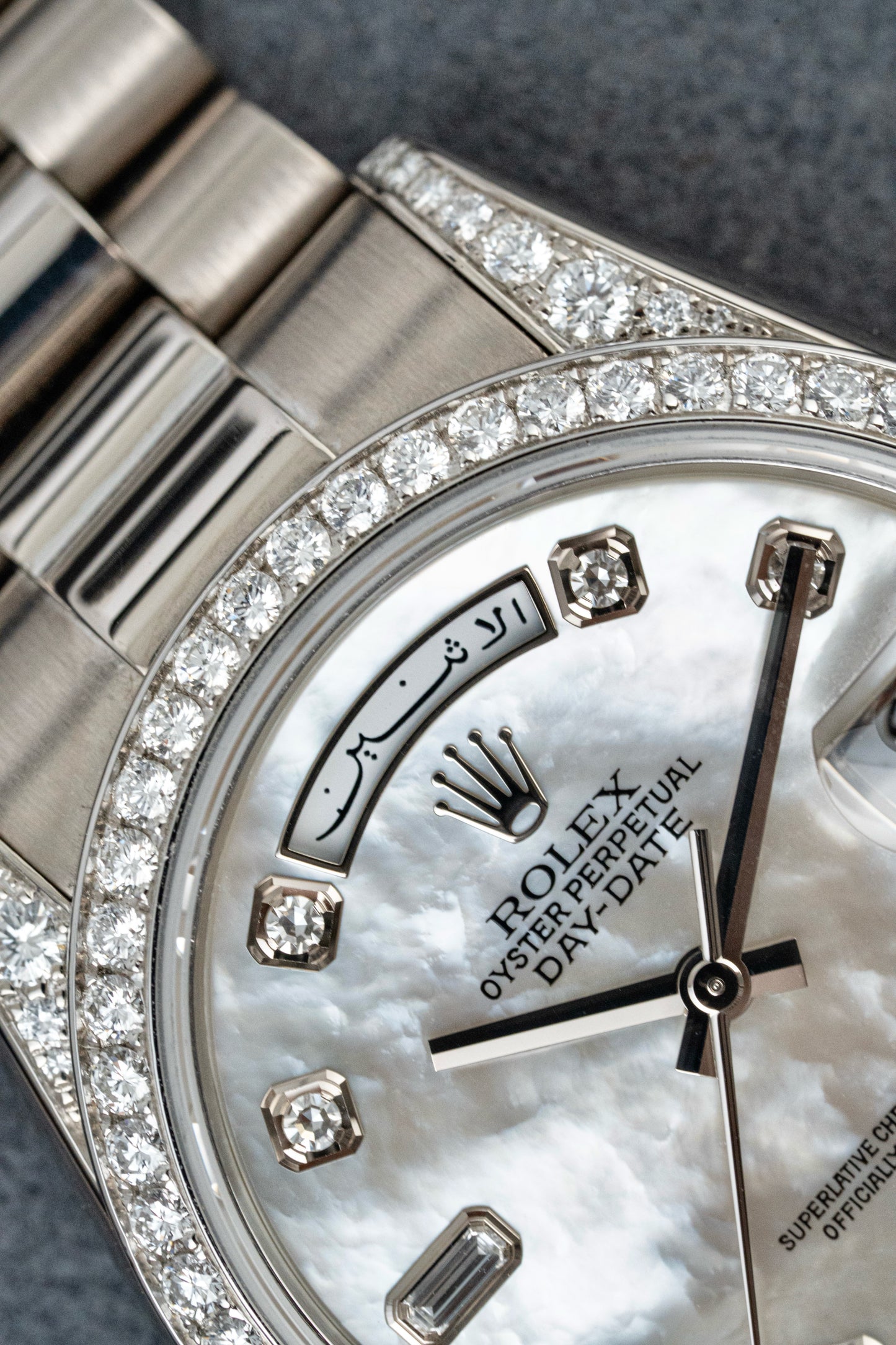 Rolex Day-Date 36mm Arabic Mother of Pearl - Ref. 118389