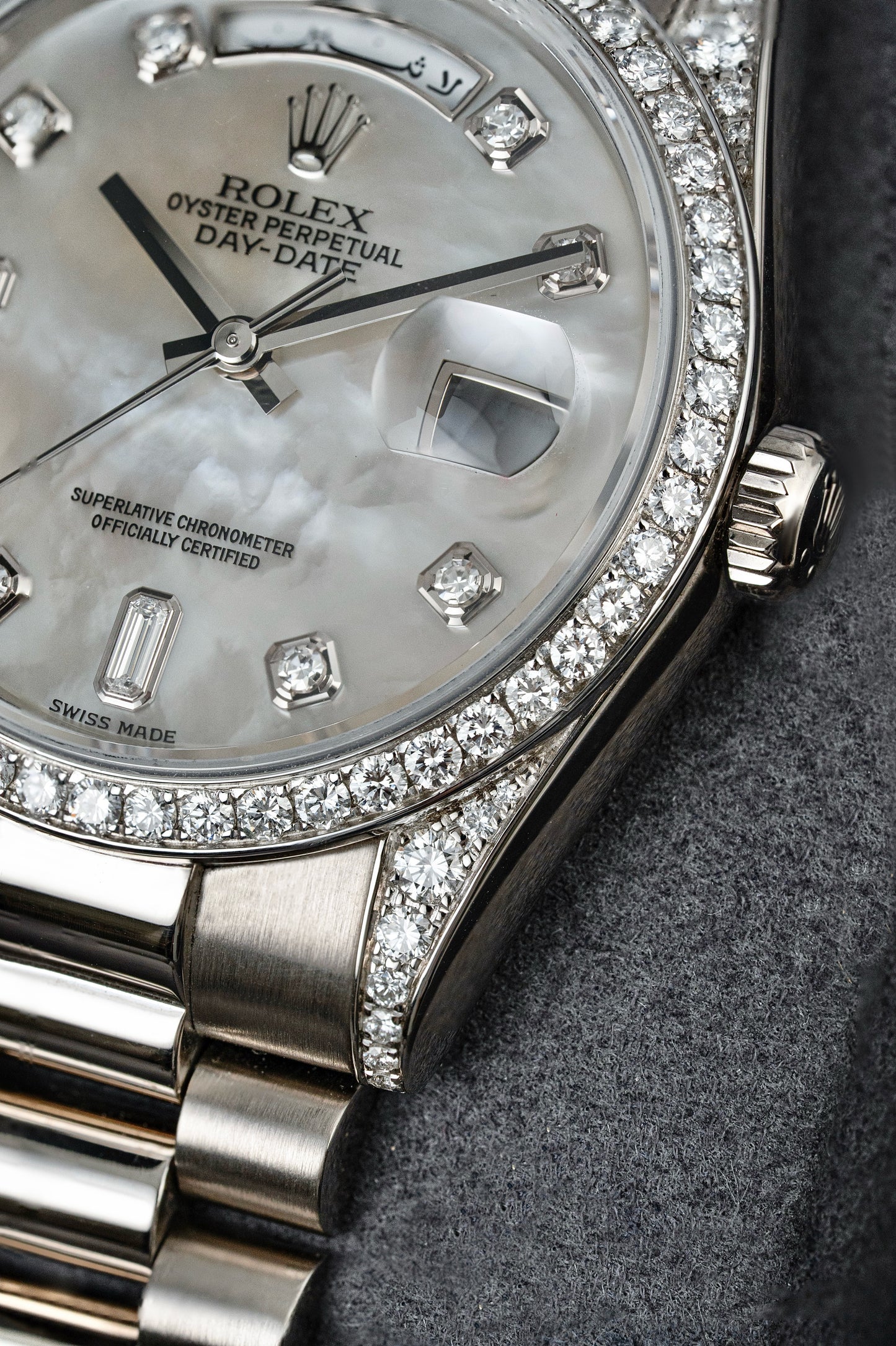 Rolex Day-Date 36mm Arabic Mother of Pearl - Ref. 118389