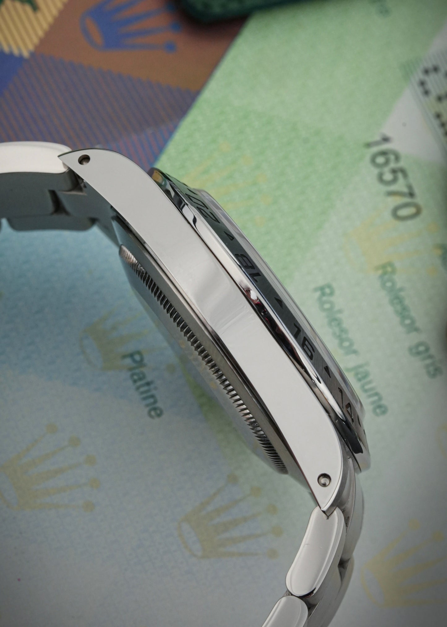 Rolex Explorer II 40mm Polar - Ref. 16570