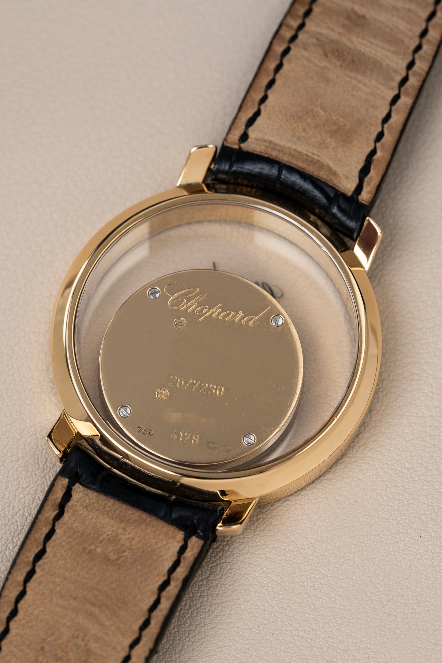 Chopard Happy Diamonds 36mm Mother of Pearl - Ref. 20/7230