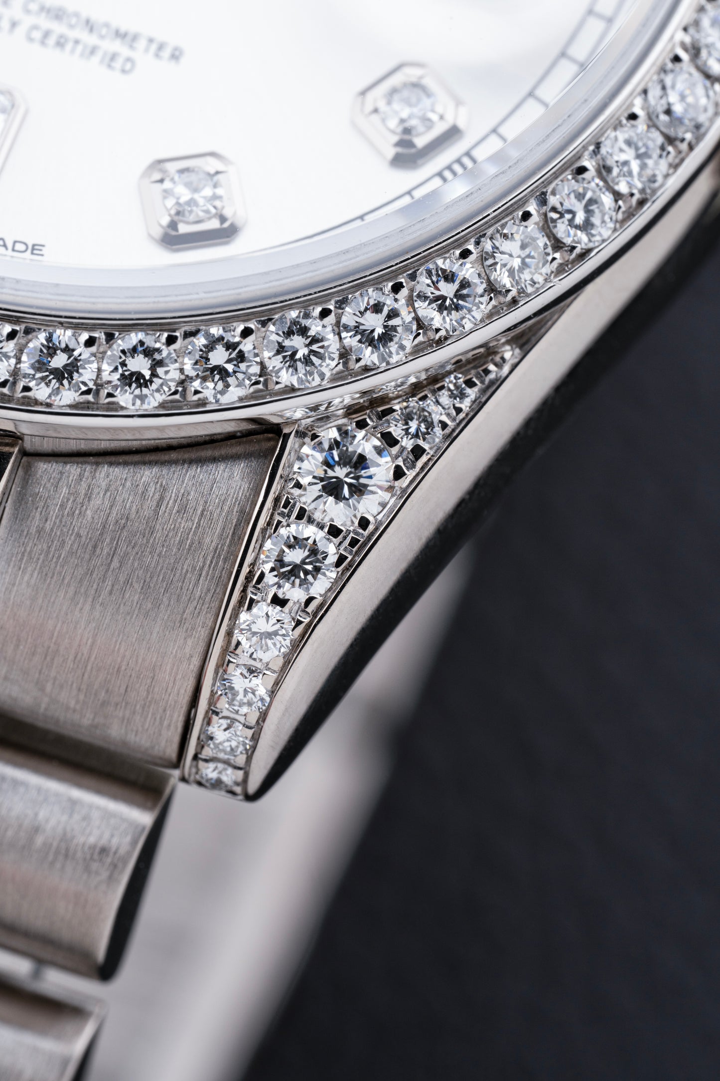 Rolex Day-Date 36mm Arabic Mother of Pearl - Ref. 118389