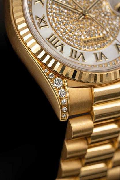 Rolex Day-Date 36mm Carousel Pavé Mother of Pearl - Ref. 18338