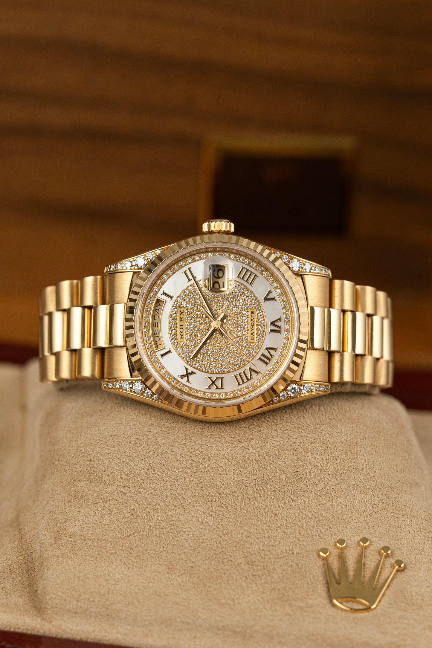 Rolex Day-Date 36mm Carousel Pavé Mother of Pearl - Ref. 18338