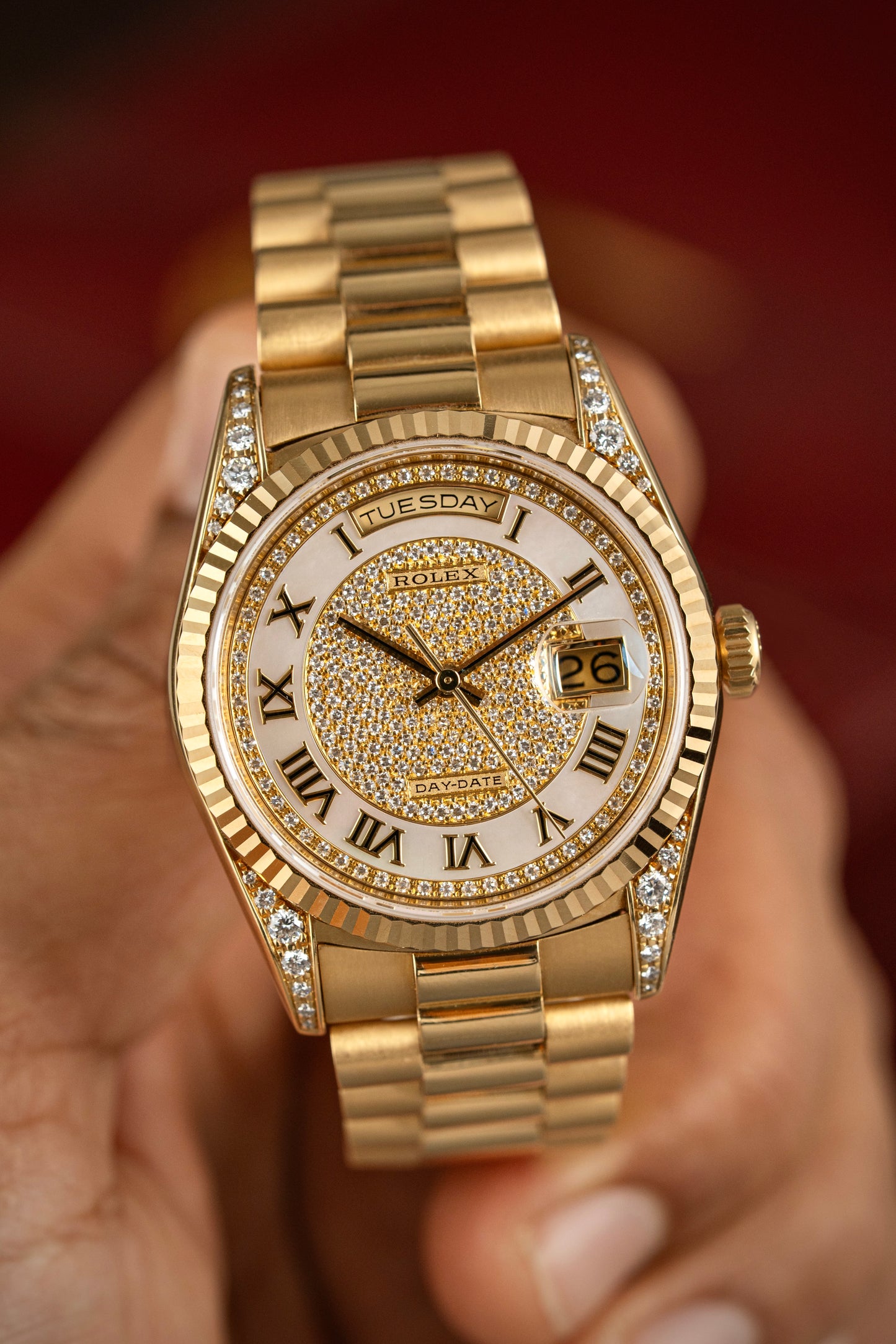 Rolex Day-Date 36mm Carousel Pavé Mother of Pearl - Ref. 18338