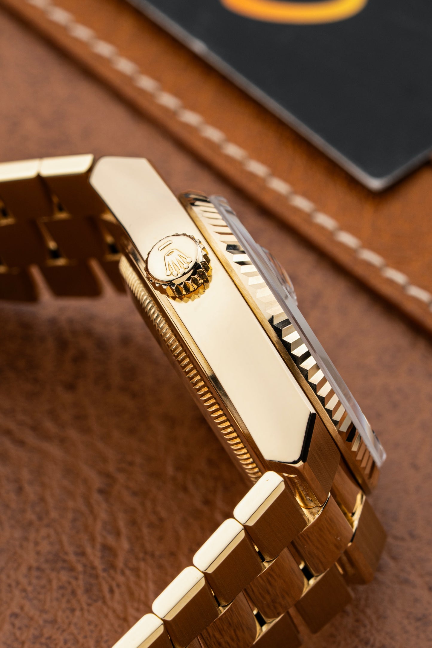 Rolex Day-Date Oysterquartz Burl Wood Diamond Dial - Ref. 19018