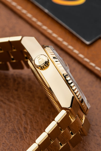 Rolex Day-Date Oysterquartz Burl Wood Diamond Dial - Ref. 19018